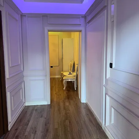 Vandrarhem Luxury 007 Tirana