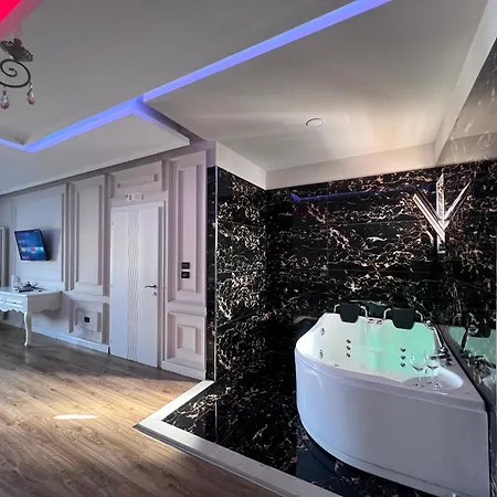 Luxury 007 Vandrarhem *