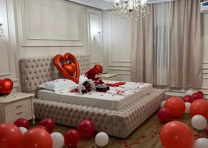 Luxury 007 * 地拉那