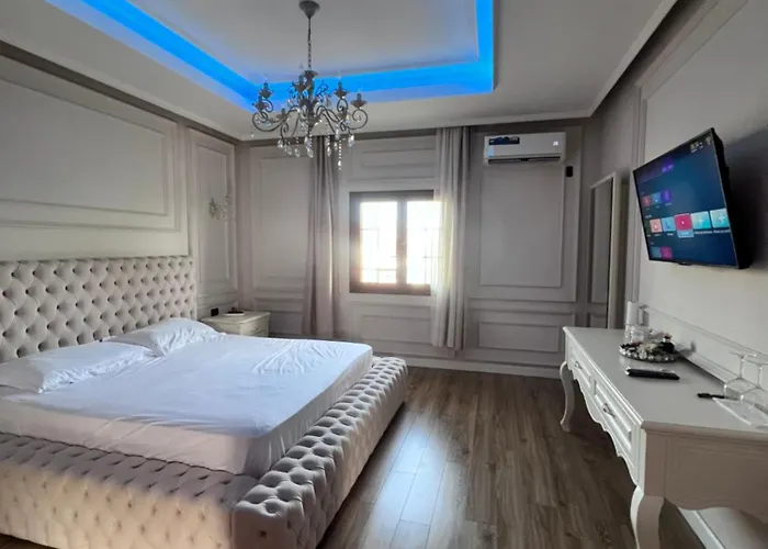 旅馆 Luxury 007