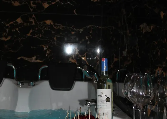 Luxury 007